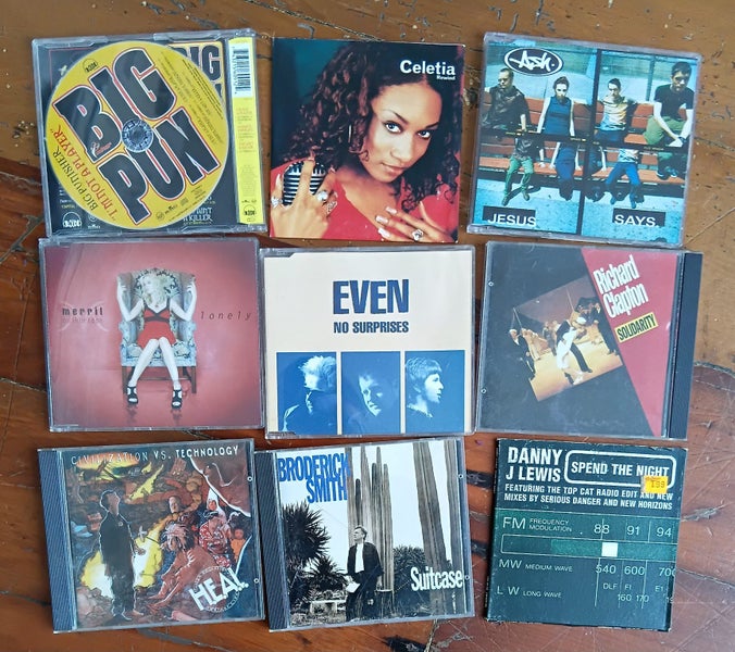 Mixed cds Carousel 1