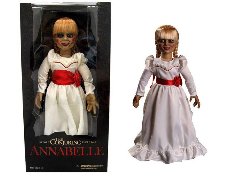 Mezco Toyz The Conjuring - Annabelle Prop Replica Doll 18' Carousel 1
