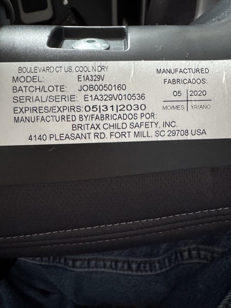 Britax Boulevard ClickTight Convertible Car Seat (Exp 2030) Carousel 2