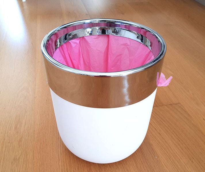UMBRA Bathroom waste basket Carousel 1