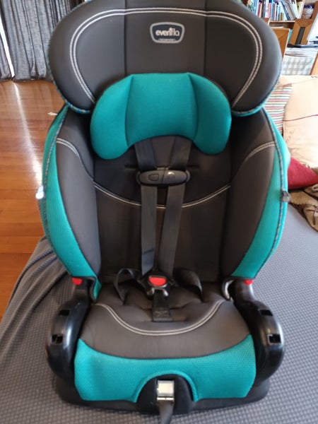 Evenflo childs harnessed Booster seat Carousel 1