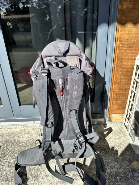 Phil & Teds backpack baby carrier Carousel 2