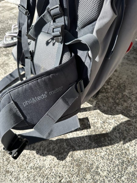 Phil & Teds backpack baby carrier Carousel 4