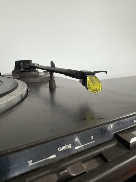 Technics SL-BD20 Turntable (Made in Japan) Carousel 7