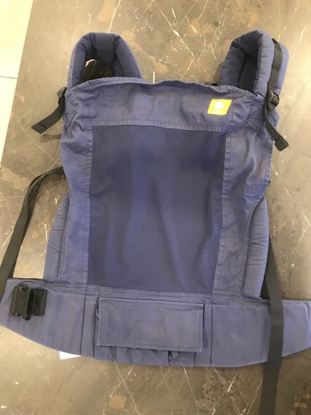 Toddler Baby Carrier/Backpack Carousel 1