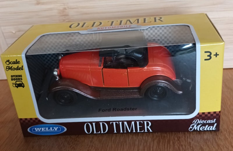 FORD ROADSTER, WELLY OLD TIMER, 1:34 DIE CAST METAL Carousel 1