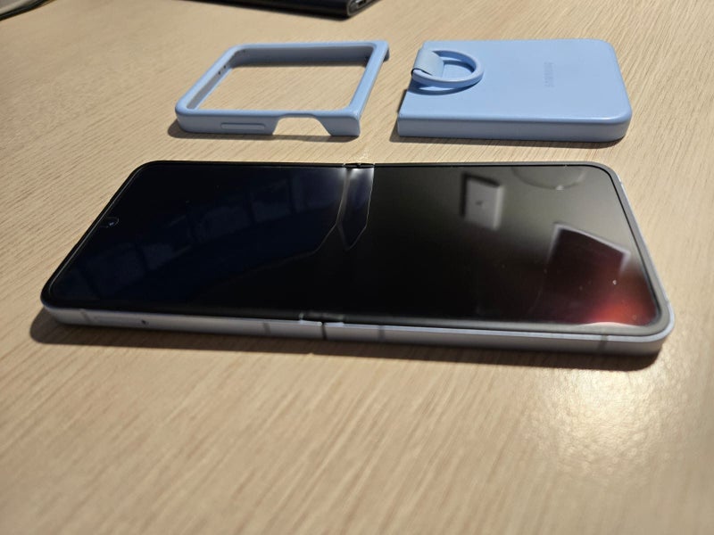 Samsung Galaxy Flip 6 (blue, 256GB)63613755879938111