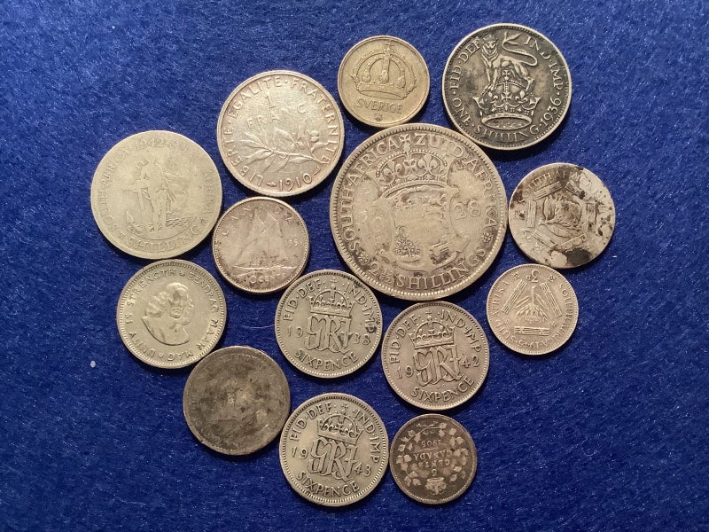 British & world Silver coins x 14 - 54gm Carousel 1
