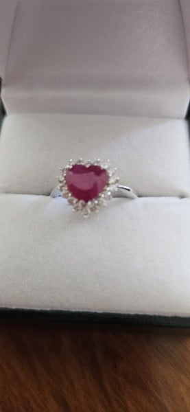 Ruby Heart Ring White Gold Carousel 1
