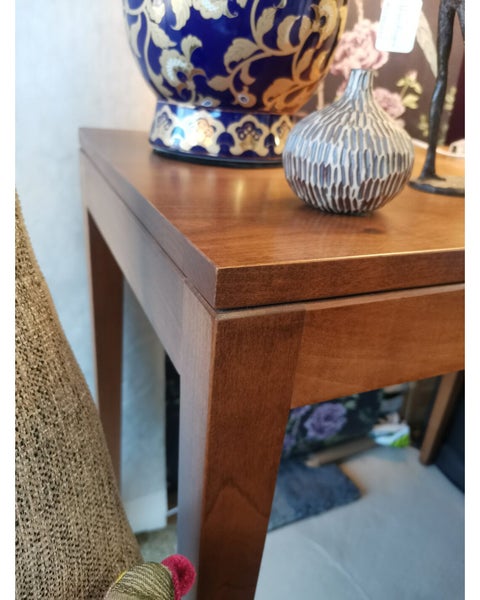 Pecan Hall Table64332433180673110