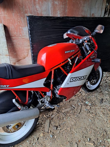 Ducati 900ss 199063612854054658111