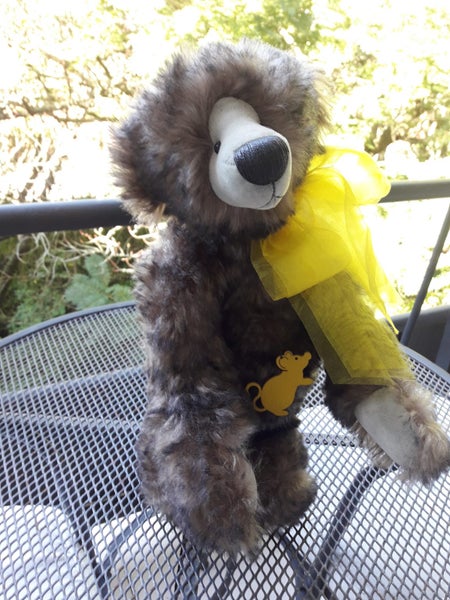 VIKTOR 1/1, DANNY 1/1, CROCODILE DUNBAR LTD EDITION (3 AWARD WINNING TEDDY BEARS Carousel 6