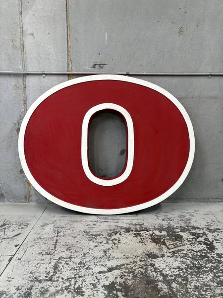 Giant "O"! Carousel 1