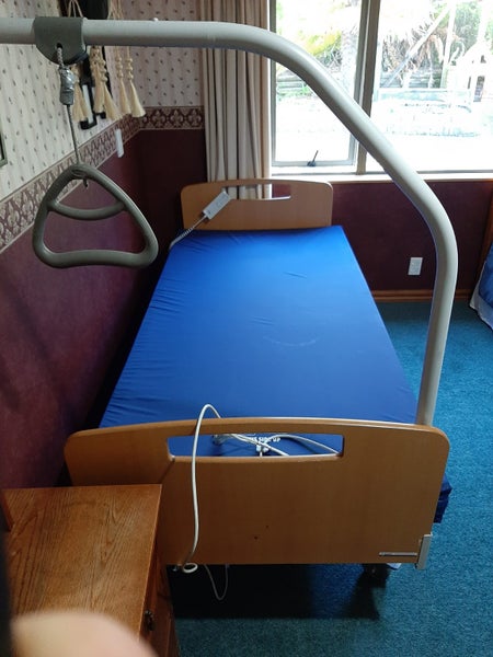 Hospital Bed Carousel 1