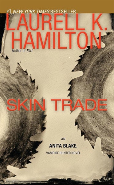 Skin Trade by Laurell K. Hamilton - Paperback Carousel 1