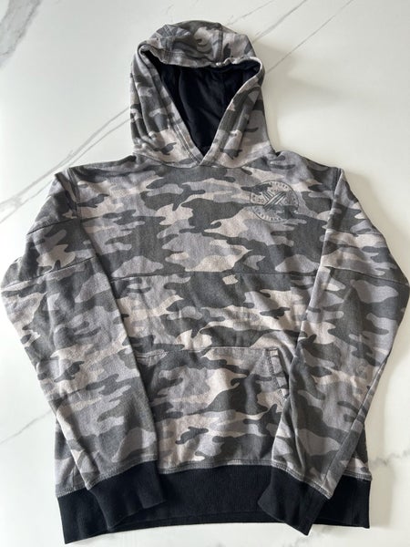 Wavetribe Camo Hoodie - size 12Y Carousel 1