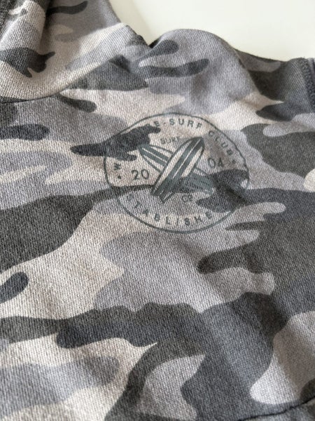 Wavetribe Camo Hoodie - size 12Y Carousel 2