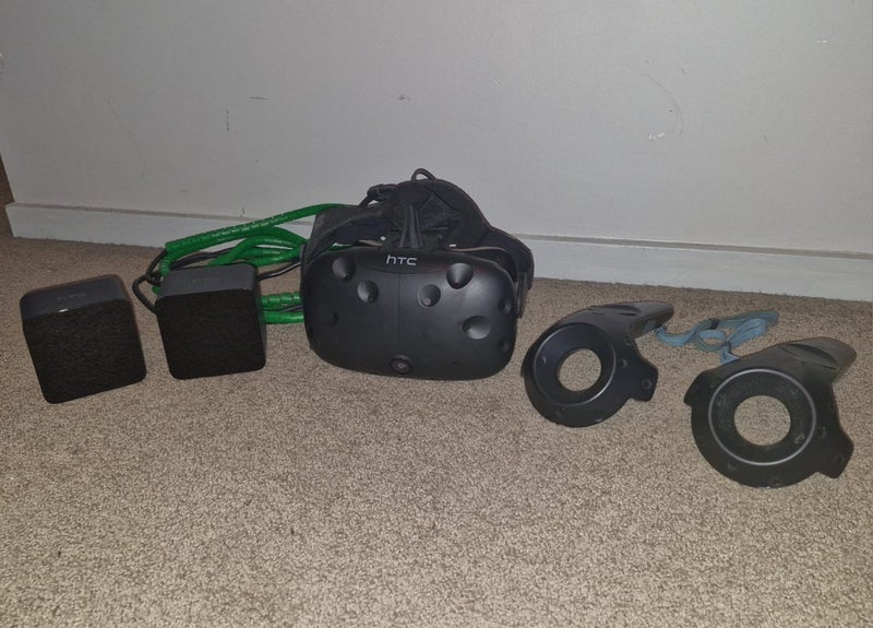 First Gen HTC Vive VR Headset Carousel 1