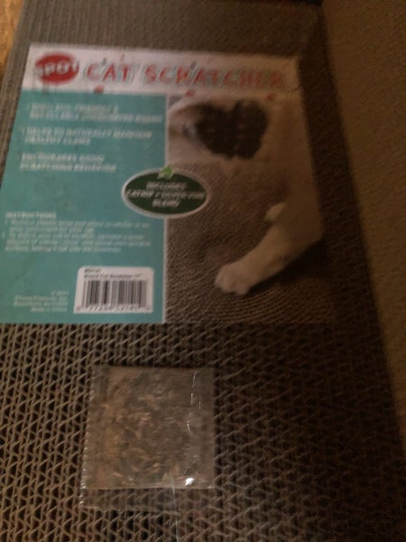 5 cat scratchers all new Carousel 2