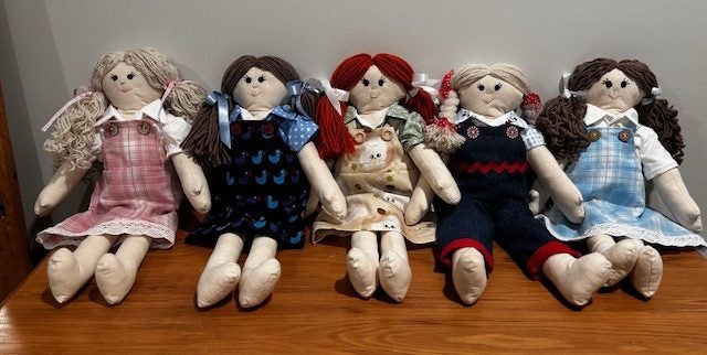 Tallulah-Belle Cloth dolls Carousel 1