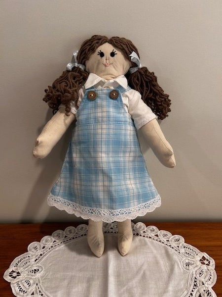 Tallulah-Belle Cloth dolls Carousel 2