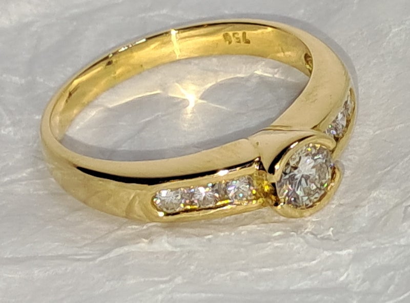 Diamond Gold Ring Carousel 1