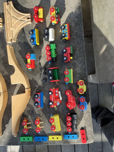 Massive Thomas the Tank Engine & non-branded wooden train collection Carousel 12