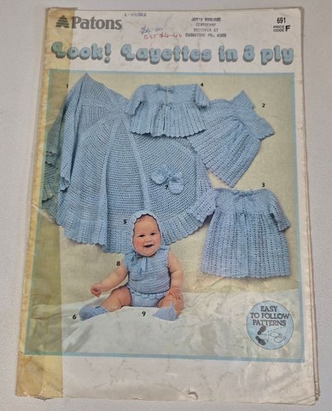 Patons Look! Layettes in 3 ply ***$1 RESERVE*** Carousel 1