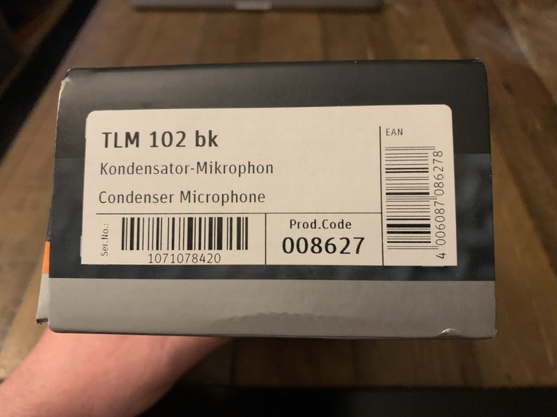 Neumann TLM 102 Large Diaphragm Studio Condenser Microphone (Black)63978616478849114