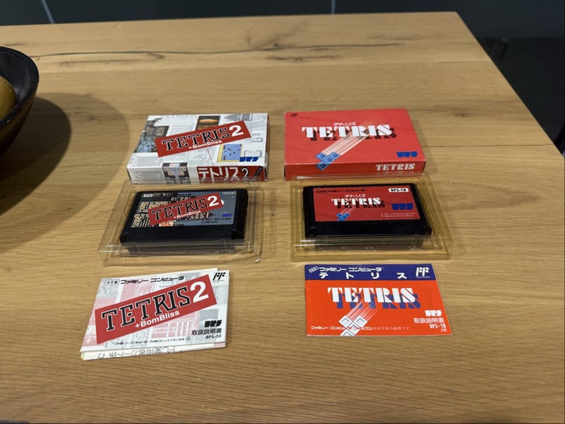 Tetris + Tetris 2 *Boxed* - NES Carousel 3