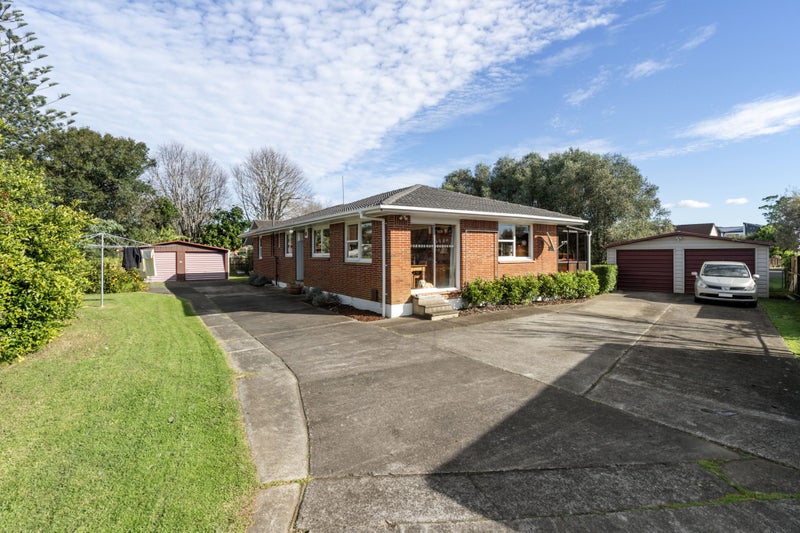 Image 1 of 20