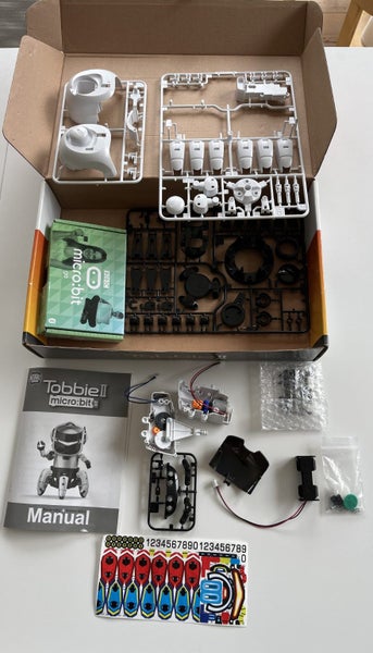 Tobbie the Robot II Kit micro:bit - STEM Carousel 4