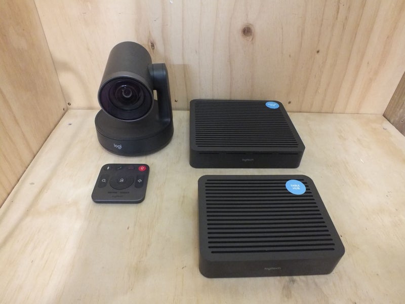 LOGITECH RALLY 4K PTZ MODULAR VIDEO CONFERENCE CAMERA BUNDLE - INCOMPLETE Carousel 1