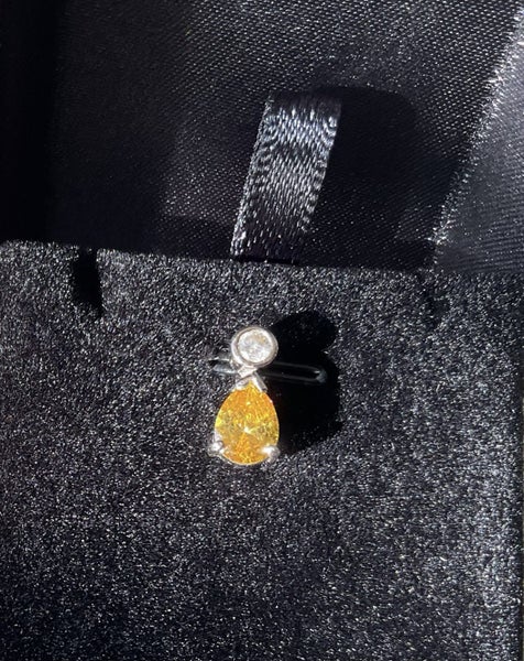 18ct Yellow Sapphire & Diamond Pendant Carousel 3
