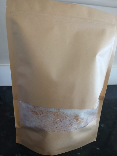 Bath salts - frankincense & myrrh fragrance Carousel 1