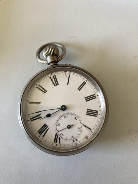 Antique pocket watch - ticking! Carousel 1