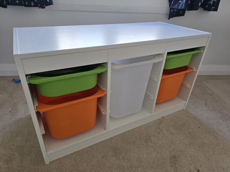 Ikea kids storage drawer set with padded top Carousel 2