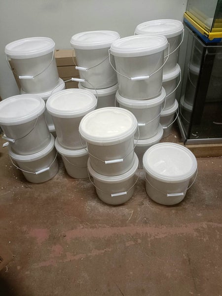 Silica Sand 18kg Comes in 10 Litre Bucket Carousel 2