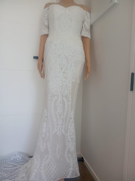 Wedding dress Carousel 1