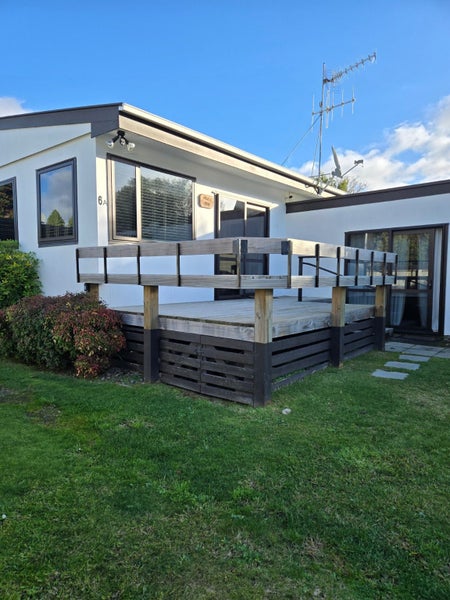 Image 1 of 20