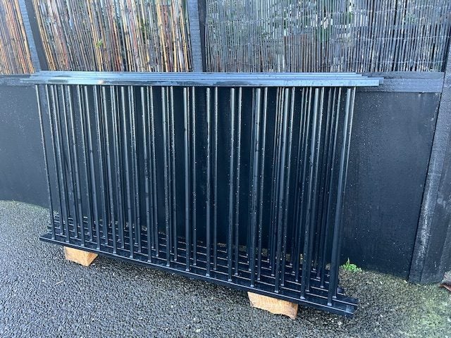 Balustrade - black aluminium Carousel 2