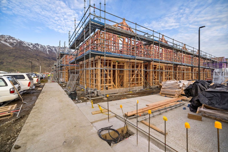 Owner Says Sell! Buy 1 or Buy 463613237842819113