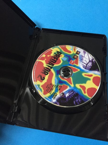 Predator 2 Carousel 3