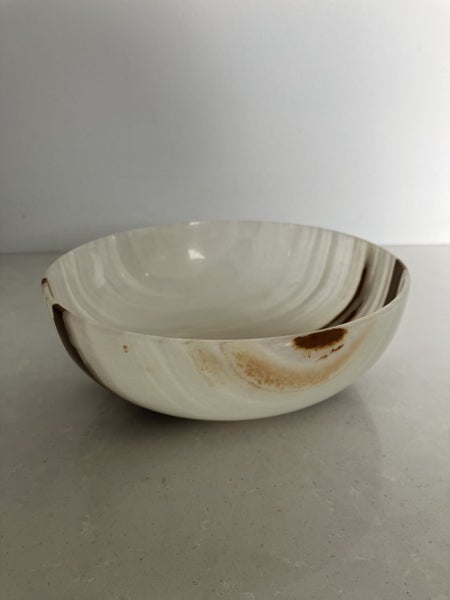 Elegant thin vintage onyx bowl