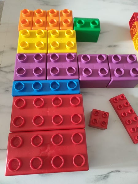 Lego Duplo 32 blocks, numbers, train cars Carousel 2