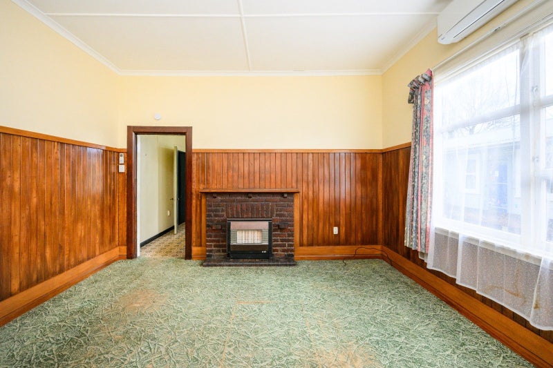 Image 3 of 22