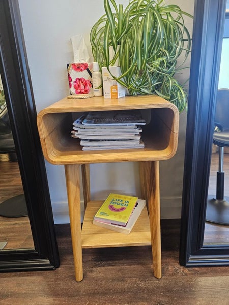Comfortel hairdressing side tables Carousel 1