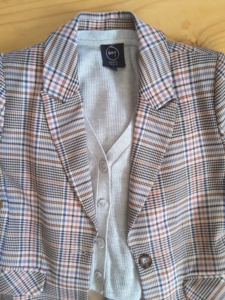 Great Woman's Jacket Carousel 2