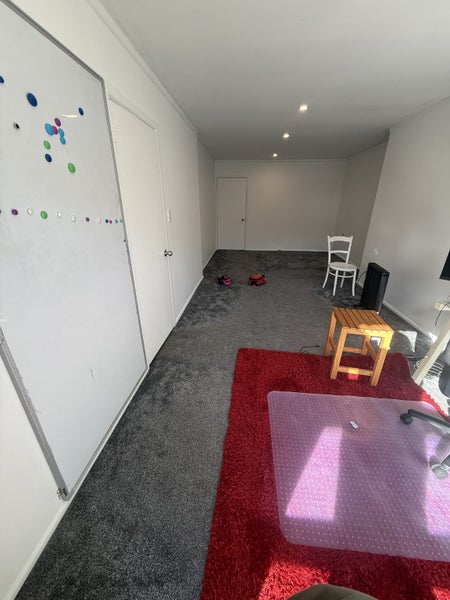 Paraparaumu Beach, 6+ bedrooms63617475082370113