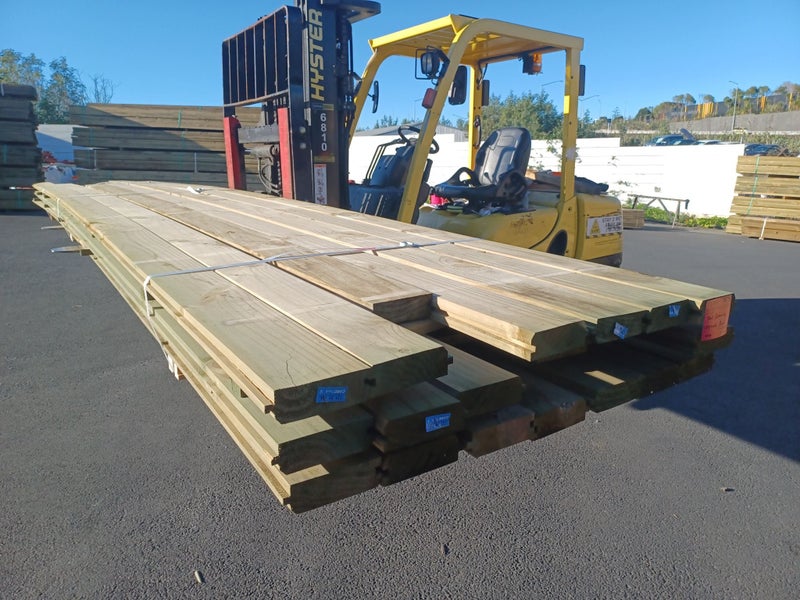PINE RETAINING TIMBER - TG&V 135 x 42mm H4 - 107m - TS7967 Carousel 1
